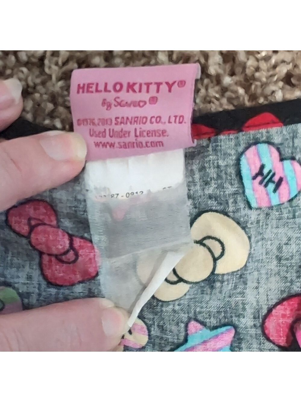 Hello Kitty Scrub Top Size medium - Picture 10 of 10